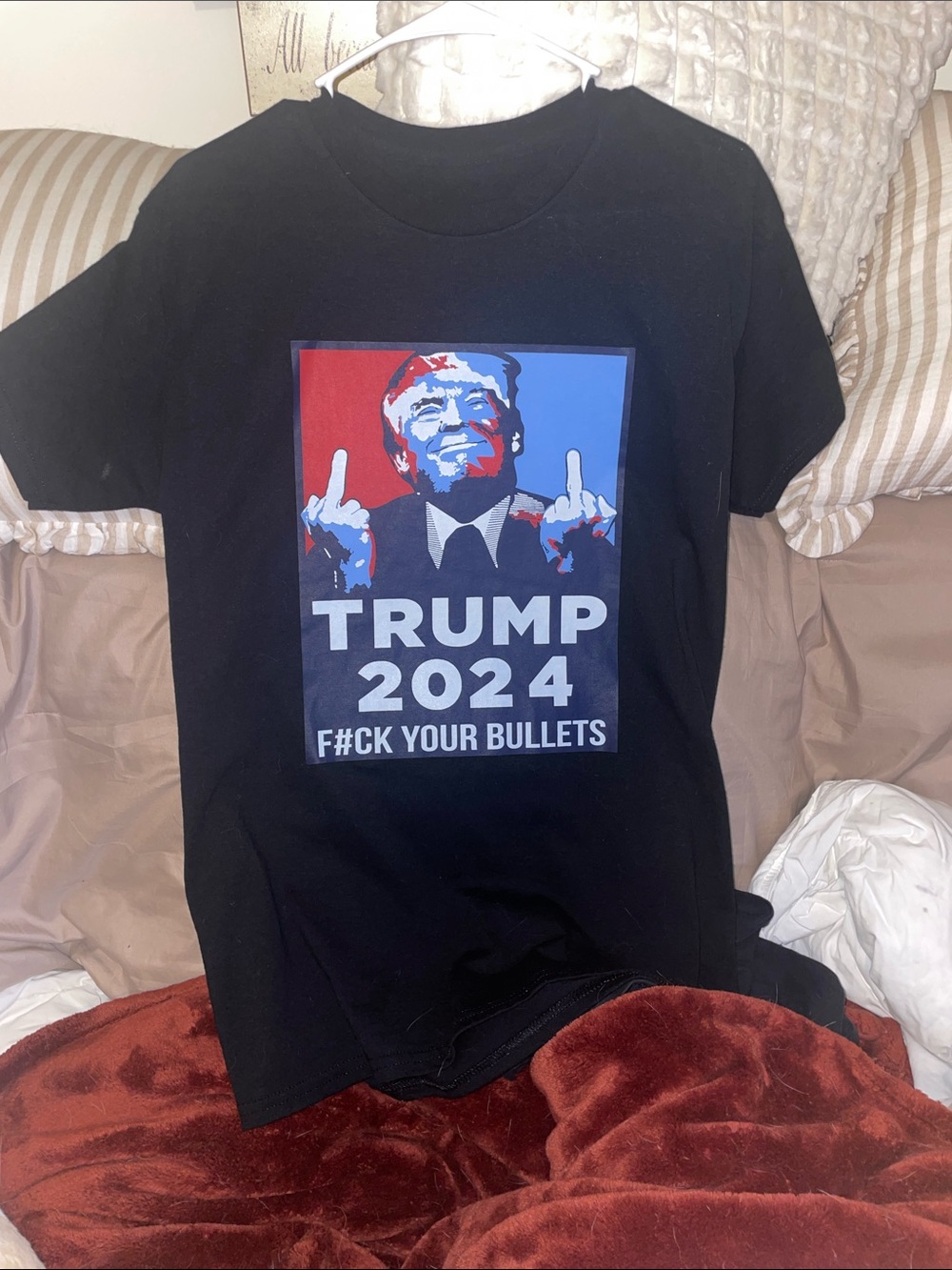 Men’s L Trump Tshirt